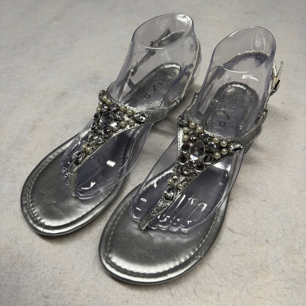 Unisa Women’s 9.5 Silver Leather‎ Rhinestone Sandals